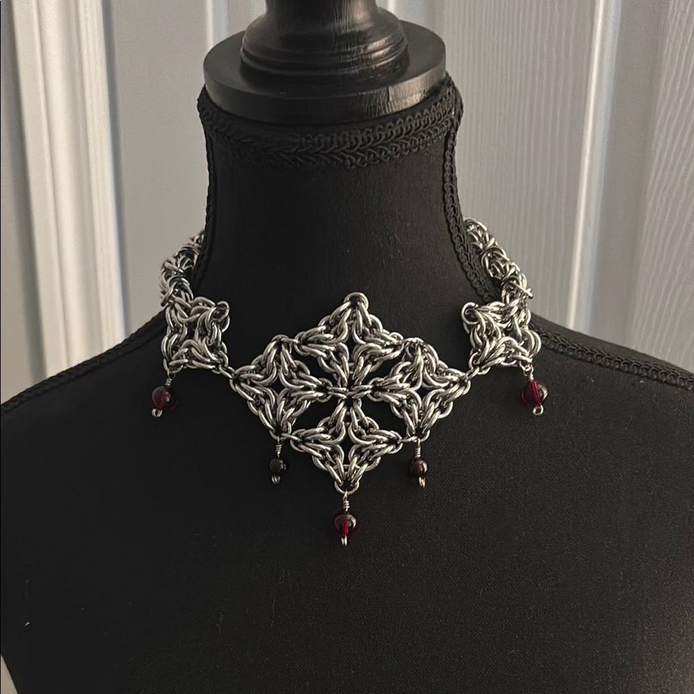 Elegant Silver Choker Necklace with Red Accents